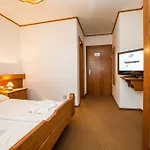Hotel Seelacherhof 3*