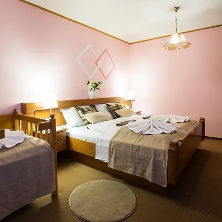 ホテル Seelacherhof ザンクト・カンツィアン