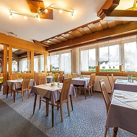Hotel Seelacherhof 3*