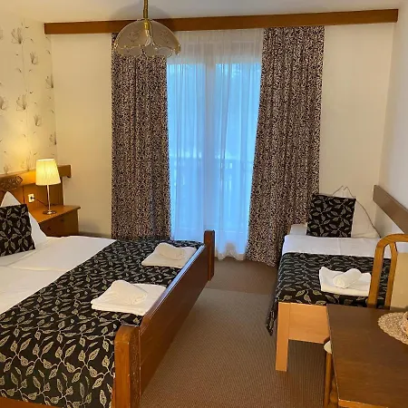 Hotel Seelacherhof 3*